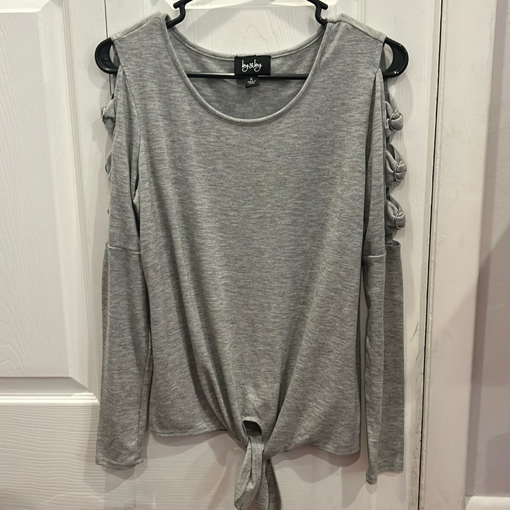 Women’s By by love sleep open arm shirt